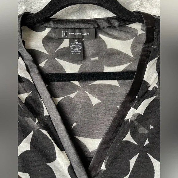 INC International Concepts 2-piece Blouse with Cami in Black and White - Picture 2 of 8